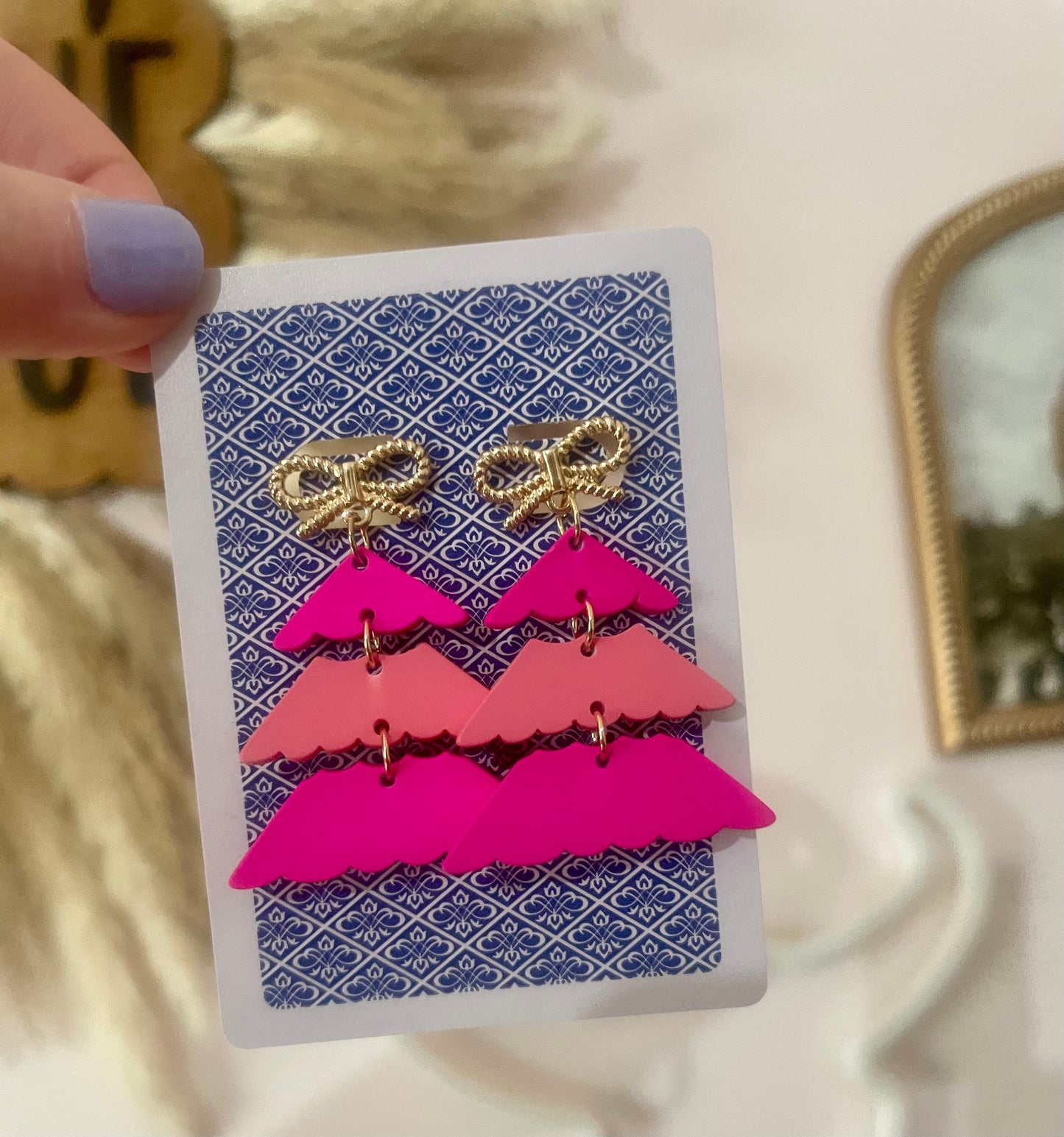 pink christmas trees + bows
