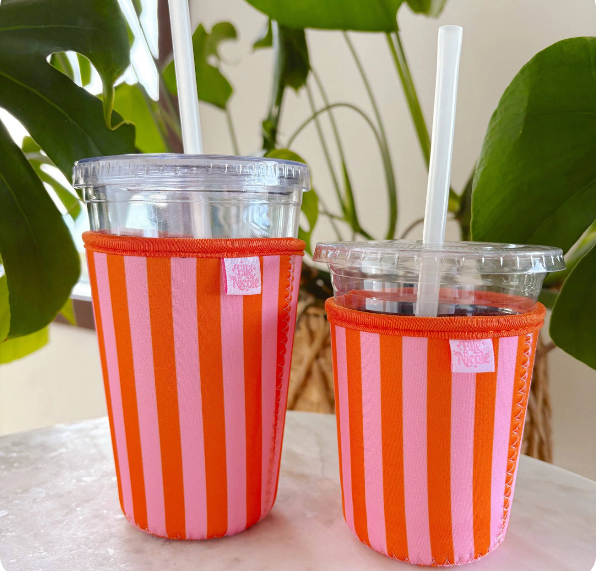 large iced drink sleeve