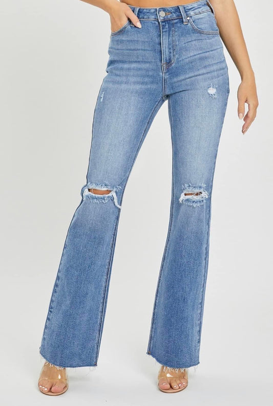 Risen Flare Jeans