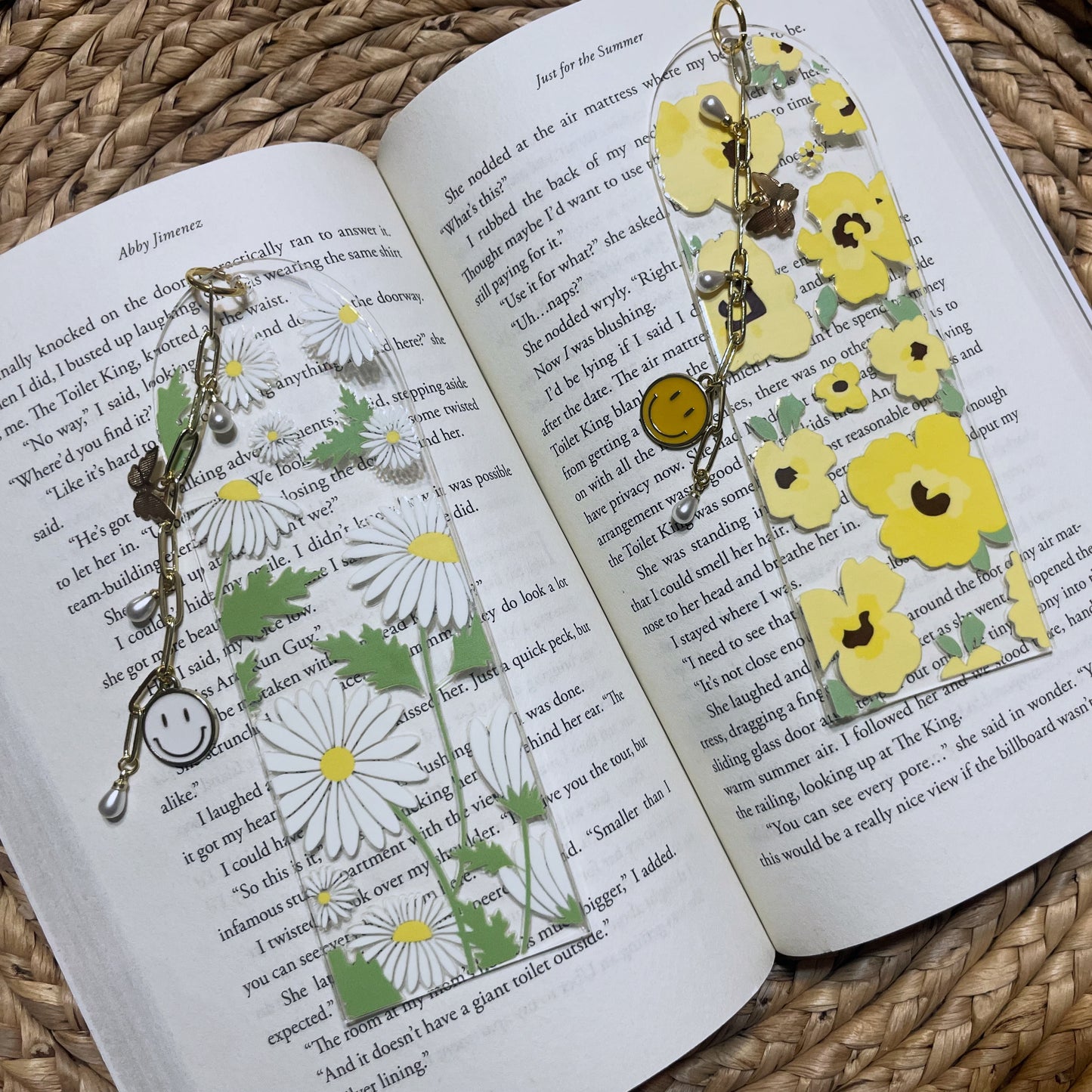 bookmarks with cute chains