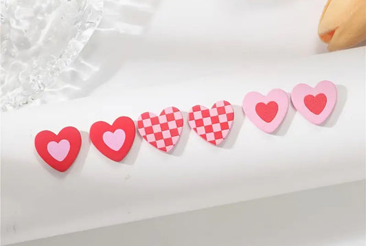 heart stud earrings